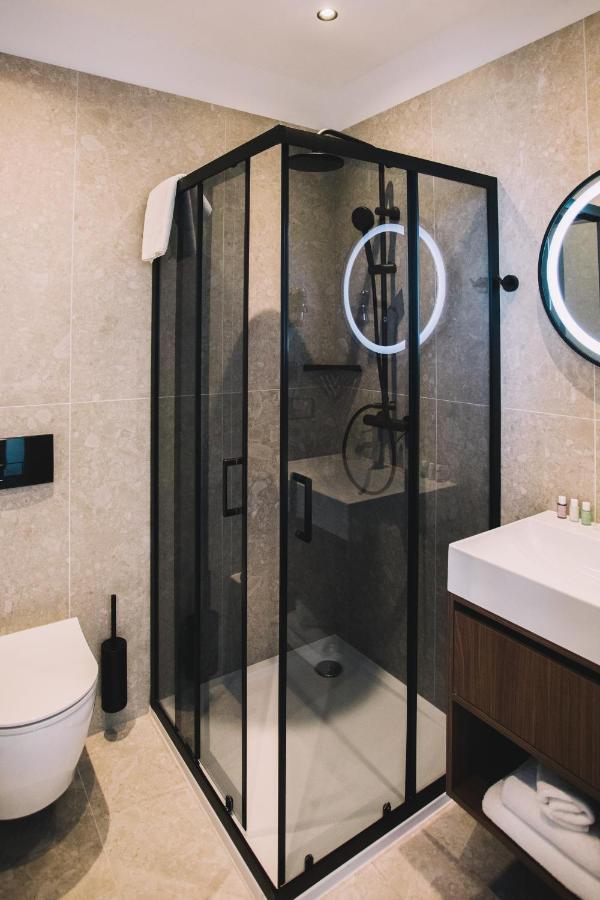 Hotel Batuda Split Bagian luar foto